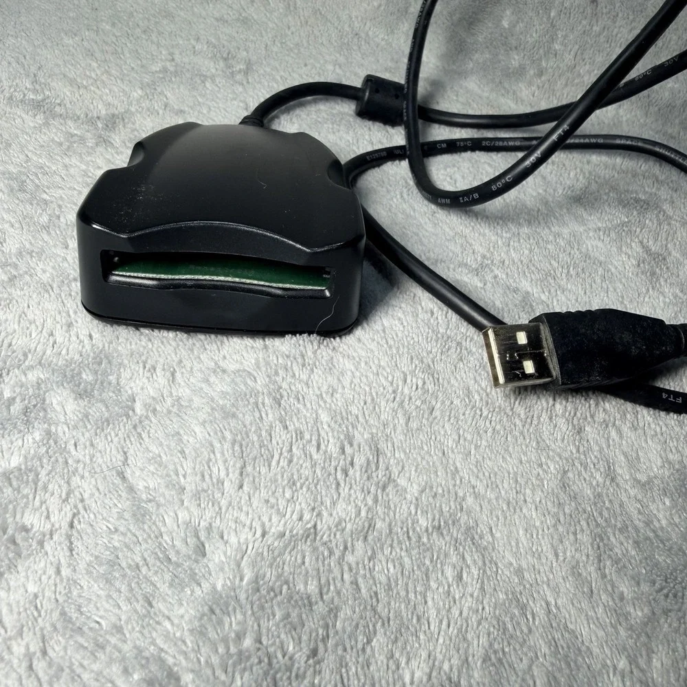 PNY Compact Flash USB Card Reader For Type I/II Cards